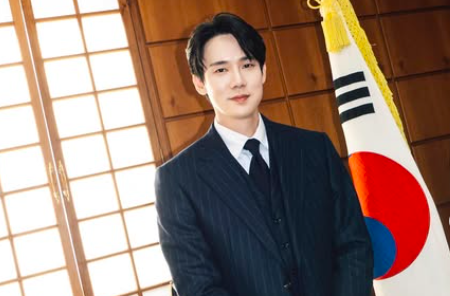Bukan Cuma Jago Akting! Yoo Yeon Seok Kini Jadi Profesor, Ngajar Apa di Kampus?