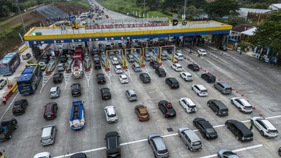 One Way Bisa Diperpanjang, Kakorlantas Pantau Arus Balik Lebaran dari Udara