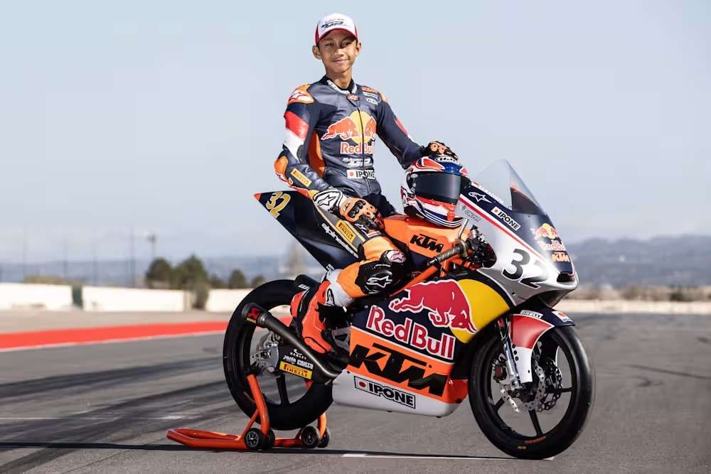 Kiandra Ramadhipa Tembus Junior Moto3 2026, Pembalap 16 Tahun Wakili Indonesia di Ajang Dunia