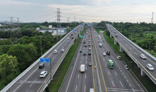 Arus Balik Jakarta Via Tol MBZ Masih Meledak, Volume Kendaraan Tembus Kenaikan 82 Persen Hingga H+6 Lebaran 2026 Akibat Pemudik Mulai Padati Ibu Kota