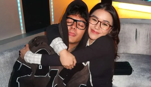 Pesan Haru Reza Arap Untuk Mendiang Lula Lahfah Viral Di Media Sosial, Musisi Kondang Ini Akhirnya Ungkap Janji Terakhir Dan Izin Move On Usai Kehilangan Sosok Tercinta Secara Mendadak