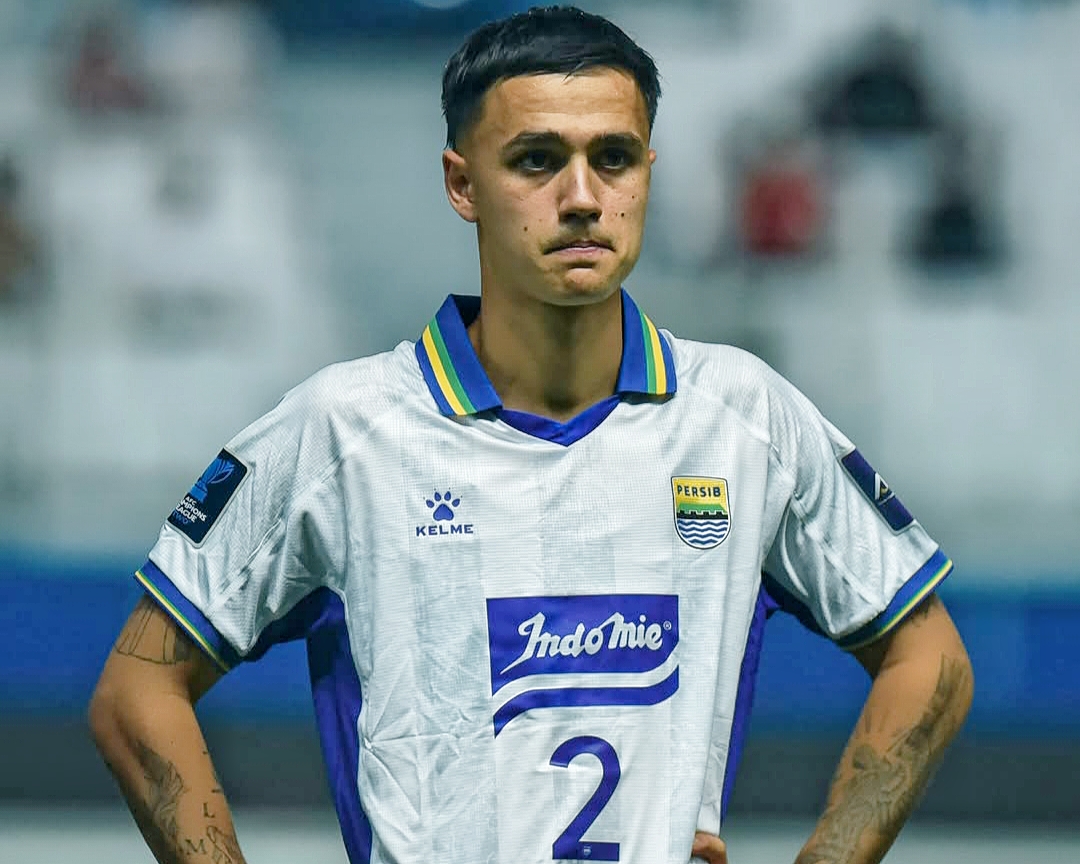 Eliano Reijnders Dilirik Klub Azerbaijan, Bek Persib Berpeluang Kembali ke Eropa