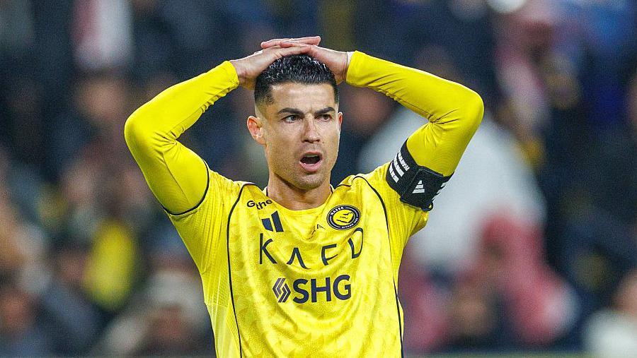 Cristiano Ronaldo Viral Usai Cetak Gol, Disebut Ucap "Bismillah"