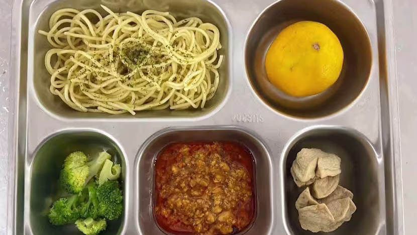 Puluhan Siswa Jaktim Diduga Keracunan Menu MBG, Spageti Jadi Sorotan