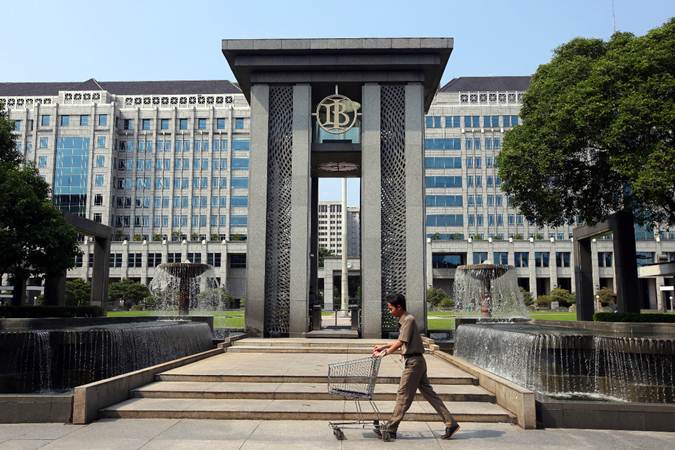 Penguatan Dolar AS Jangan Hanya Direspon dengan Kebijakan Jangka Pendek