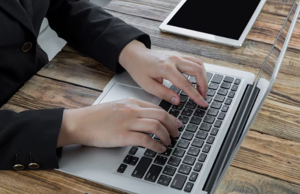 Cara Mengetik 10 Jari, Teknik Jago Ngetik Cepat Tanpa Liat Keyboard