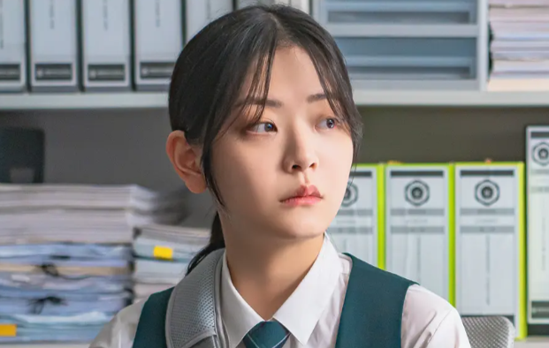 Film My First Graduation, Kim Jae Won dan Chung Su Bin Jadi Pasangan Psikopat