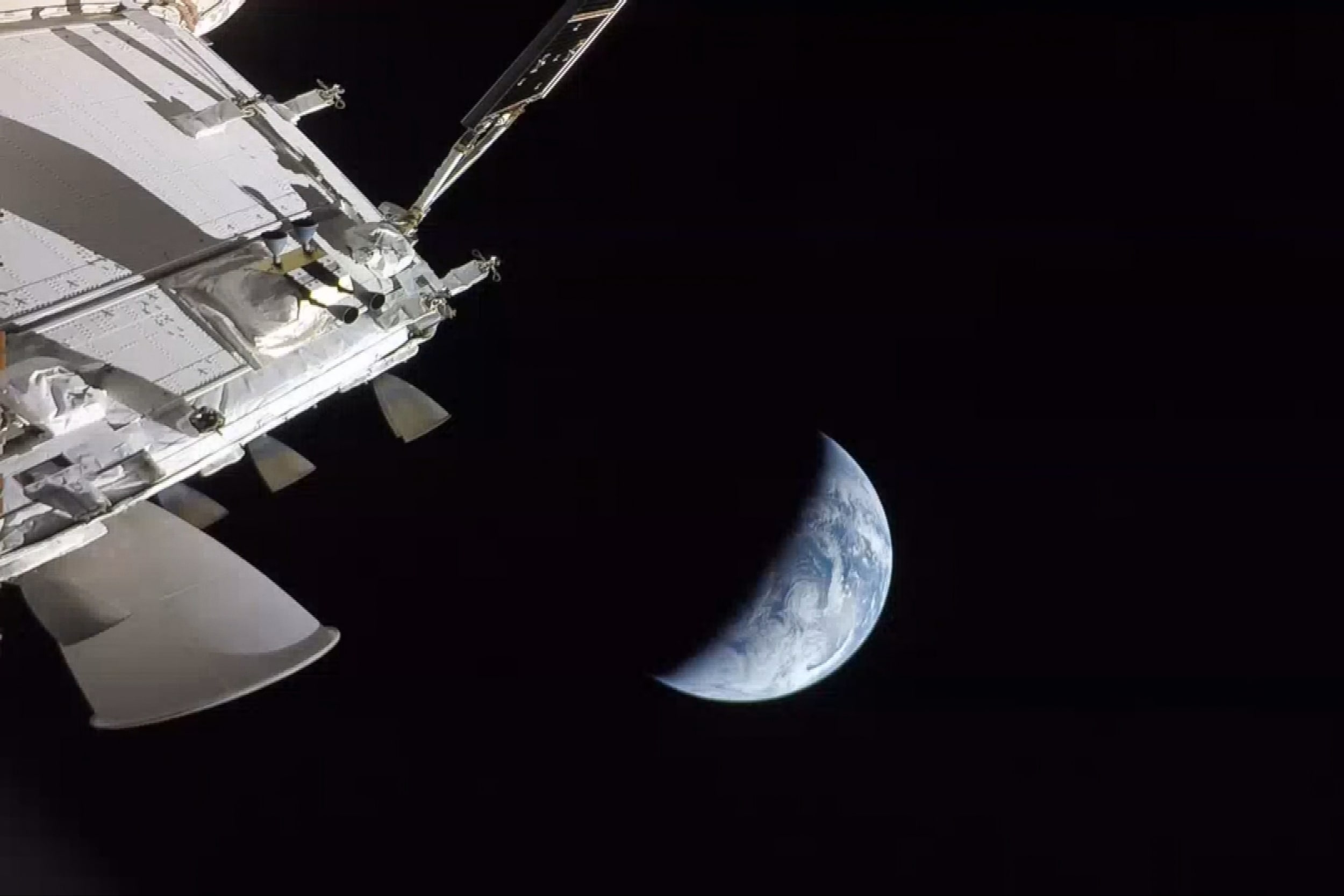 Artemis II Sukses Besar! NASA Bawa Manusia Kembali Keliling Bulan Setelah 50 Tahun