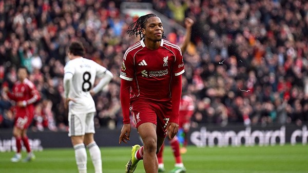 Arne Slot Buka Peluang Rio Ngumoha Starter Lawan PSG, Siap Jadi Senjata Liverpool