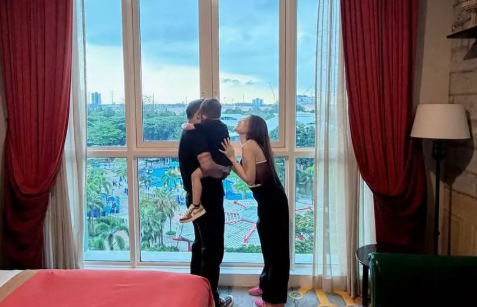 Nathalie Holscher dan Aripat Liburan Bareng, Momen Akrab Bareng Adzam di Malaysia Kode Siap Naik Pelaminan