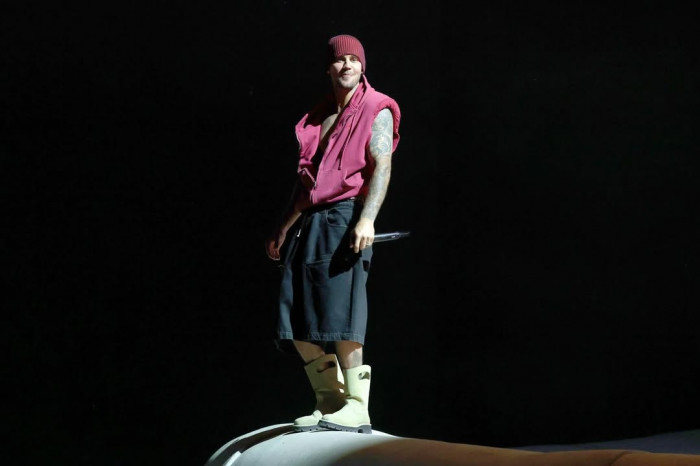 Fantastis! Cuman dari Merchandise, Justin Bieber Raup Rp87 Miliar di Coachella 2026
