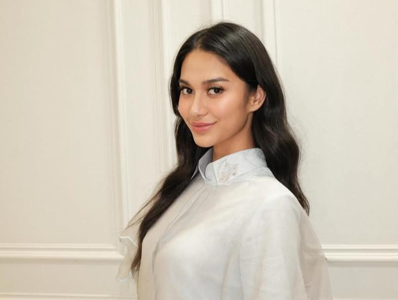 Ketemu Harry Styles di London, Azizah Salsha Ditolak Foto Bareng
