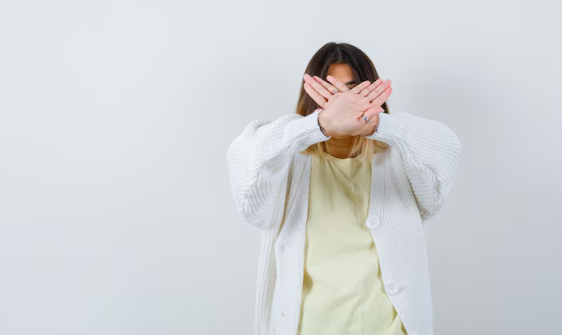 Apa Itu 'Imposter Syndrome'? Alasan Mengapa Kamu Sering Merasa Kurang Hebat!