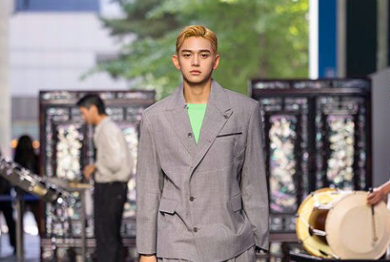 Lucas Resmi Tinggalkan SM Entertainment! Ini Profil dan Fakta Menariknya