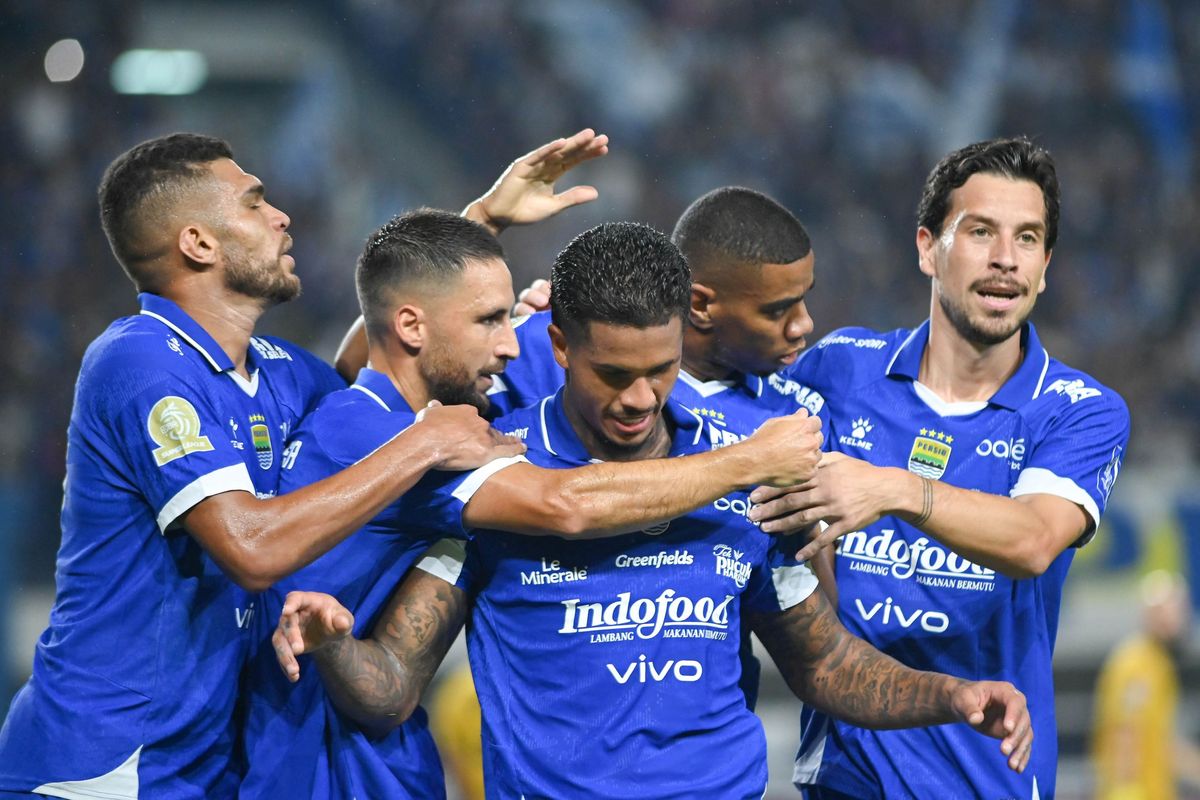 Prediksi Persib vs Arema: Maung Bandung Incar Rekor, Singo Edan Siap Ganggu Momentum