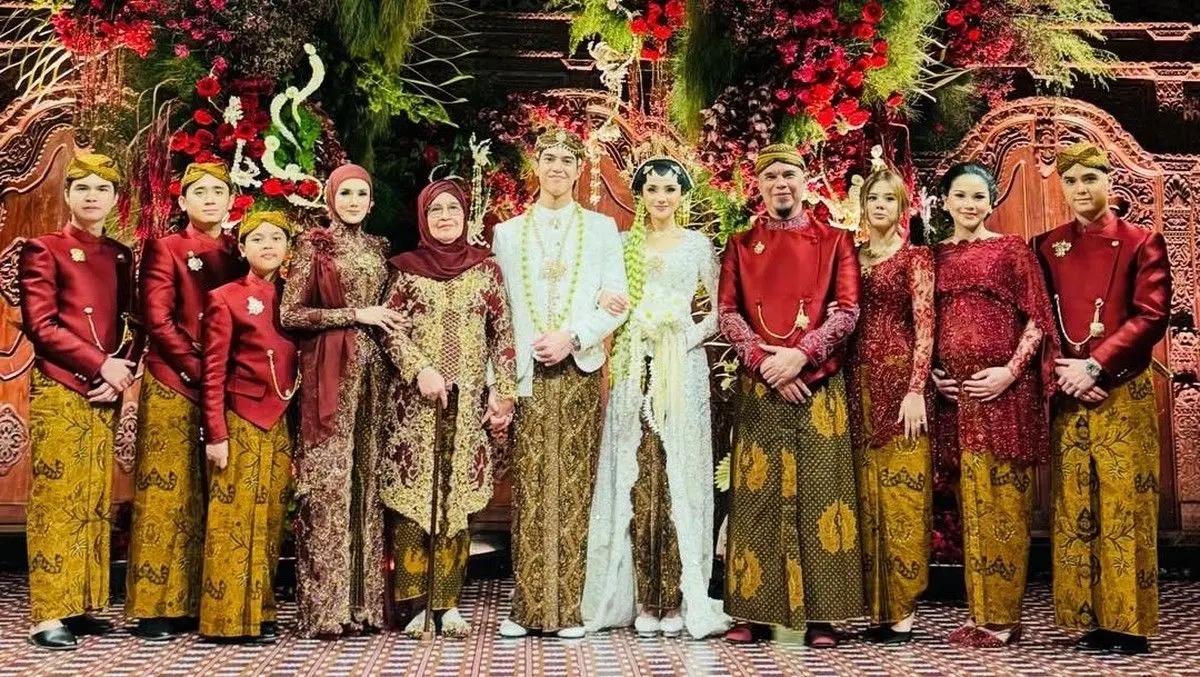9 Fakta Pernikahan El Rumi dan Syifa Hadju, Mahar 2.026 Poundsterling Jadi Sorotan