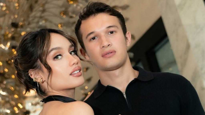 Hadiri Pernikahan El Rumi dan Syifa Hadju, Cinta Laura Ungkap Kebahagiaannya