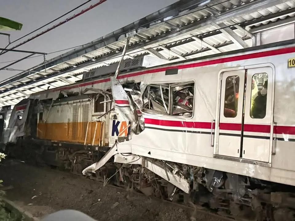 Terjadi Insiden Mengenaskan di Bekasi Timur, KAI Lakukan Evakuasi dan Penanganan Intensif