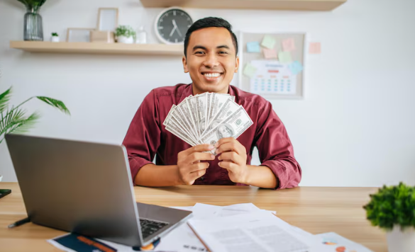 Tips Mengatur Gaji Pertama agar Tidak Cuma 'Numpang Lewat' di Rekening