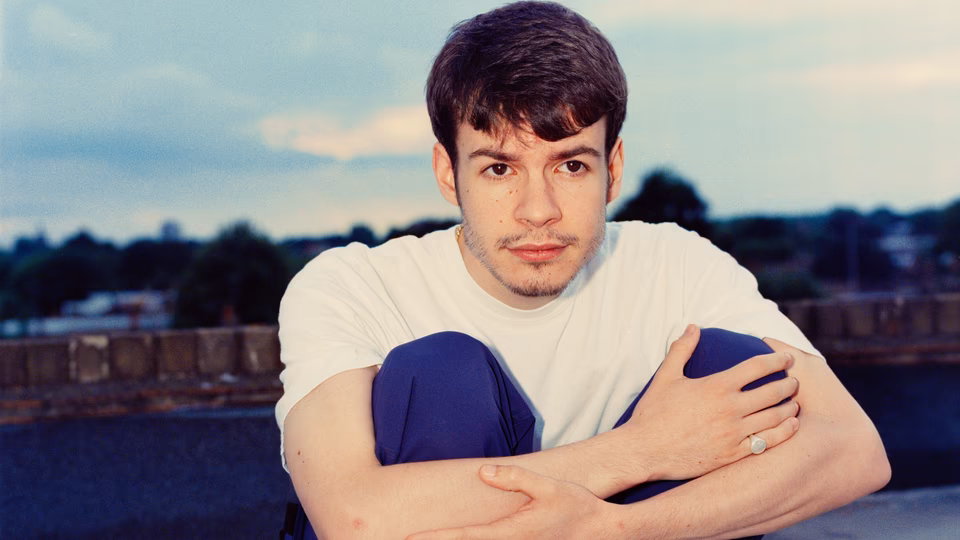 Rex Orange County Kembali Manggung di Indonesia: Ini Jadwal, Venue, dan Harga Tiketnya