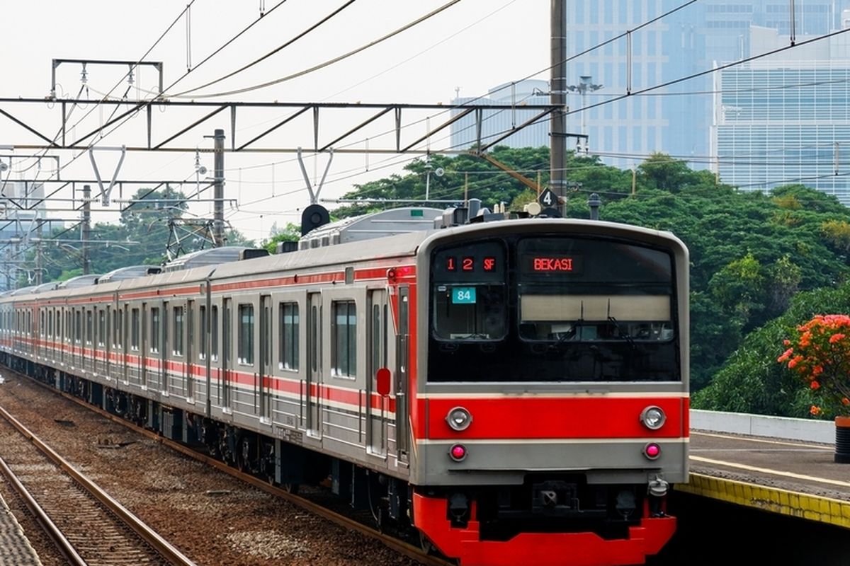 KRL Cikarang Sudah Normal Lagi, 281 Perjalanan Kembali Beroperasi Usai Tragedi Bekasi