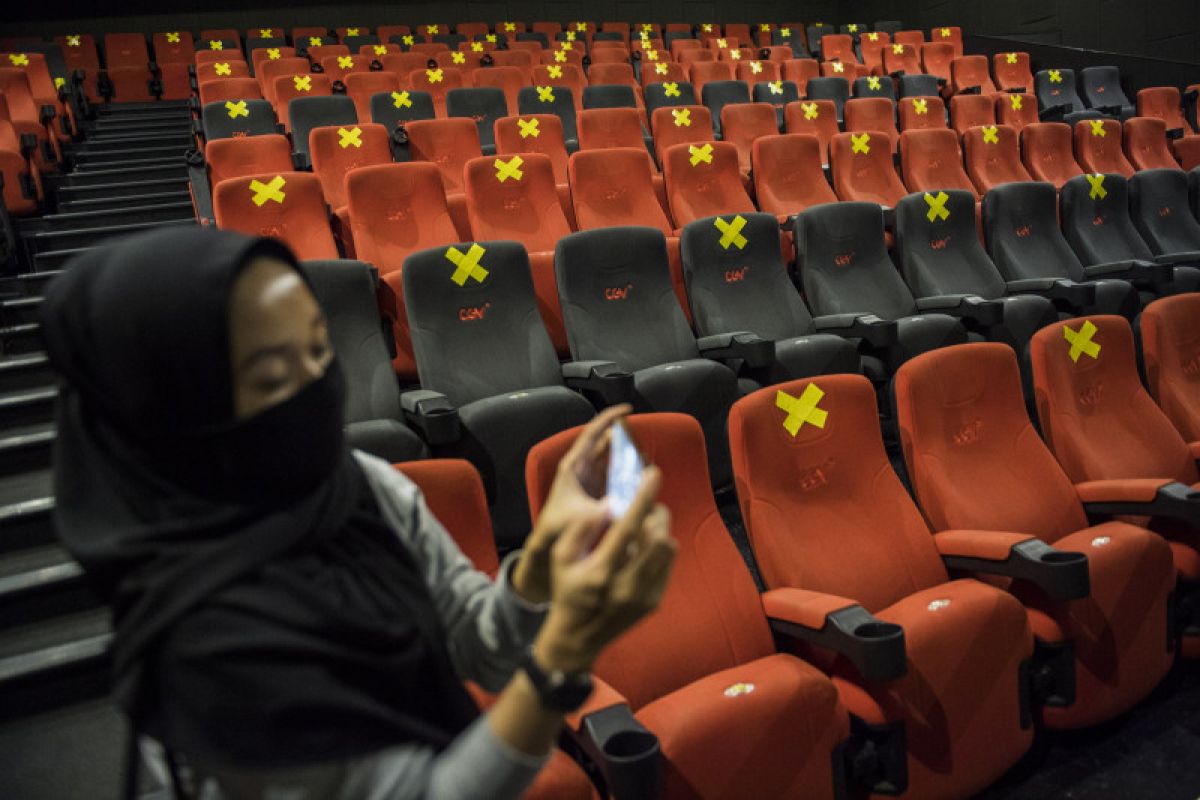 Bingung Mau Nonton Apa? Ini 5 Film Bioskop yang Lagi Ramai dan Wajib Masuk List Weekend Kamu!