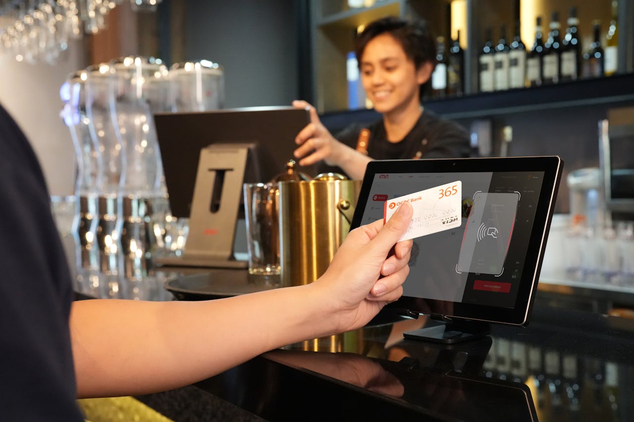 Daftar 10 Pekerjaan yang Terancam Hilang Empat Tahun Lagi Akibat AI: Dari Teller Bank Hingga Kasir