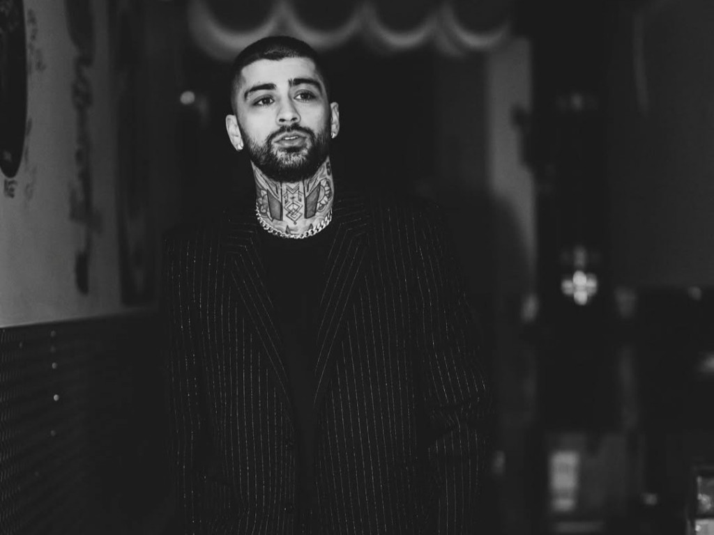 Zayn Malik Tiba-tiba Batalkan Tur AS, Ternyata Ini Alasannya!