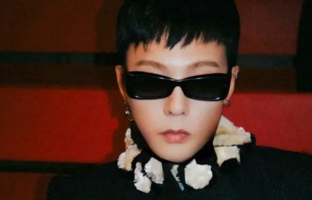 Skandal Kaus G-Dragon di Makau, Agensi Akhirnya Minta Maaf Usai Tulisan Rasis Bikin Heboh Dunia Maya