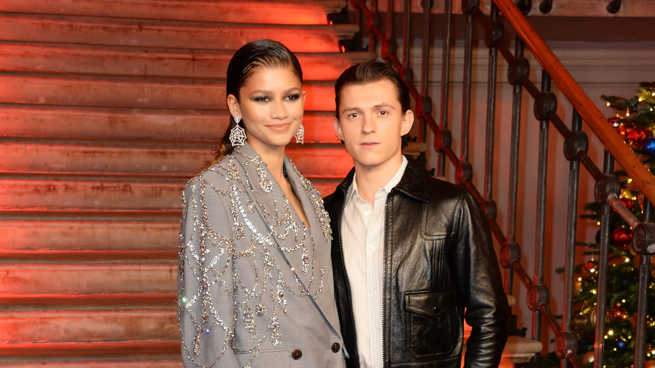 Tom Holland Bongkar Aktivitas Santai Bareng Zendaya di Rumah, Ternyata Ini yang Mereka Lakukan