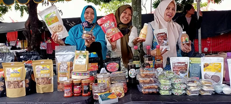 Biaya Bunga Pinjaman Bank Masih Terlalu Besar dan Membebani UMKM