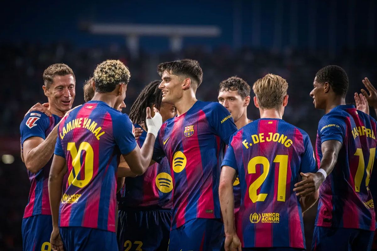 Bukan Cuma Juara! Ternyata Ini 5 Fakta Gila di Balik Ganasnya Barcelona