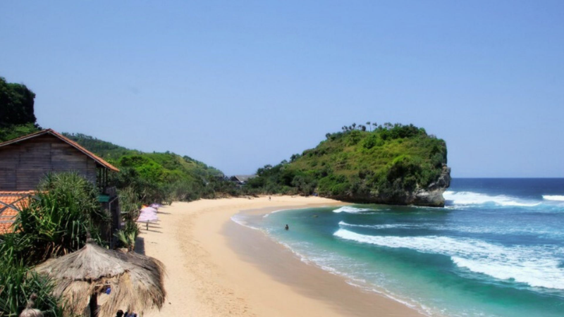 Hidden Gem Pantai di Jogja dengan View Juara, Cocok Buat Healing Long Weekend