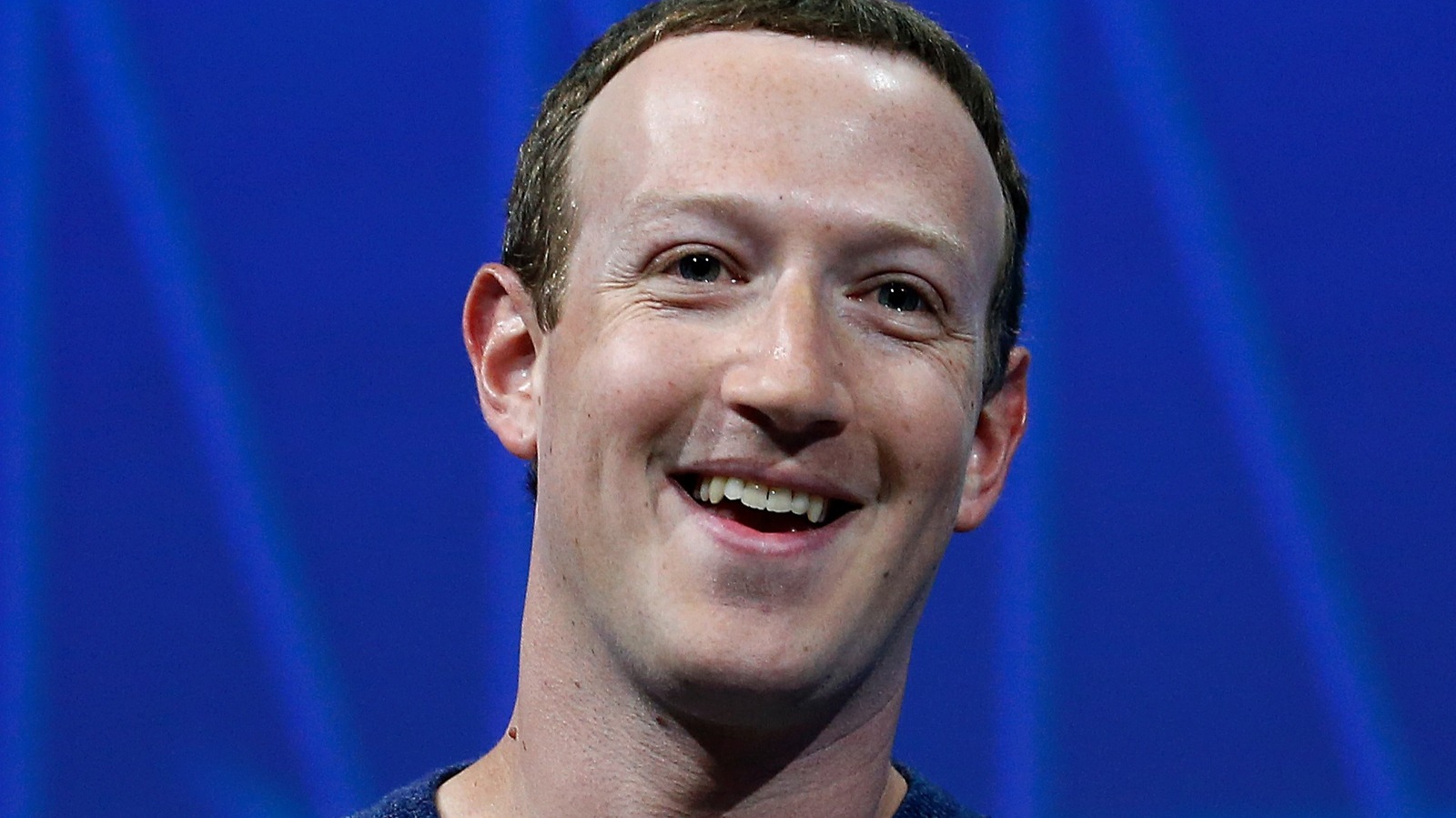 Terkuak Memo Internal Zuckerberg: Meta PHK 8.000 Karyawan Demi Ambisi AI