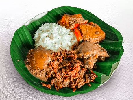 12 Hidden Gem Kuliner Jogja, Dari Gudeg Legendaris sampai Ingkung Gurih