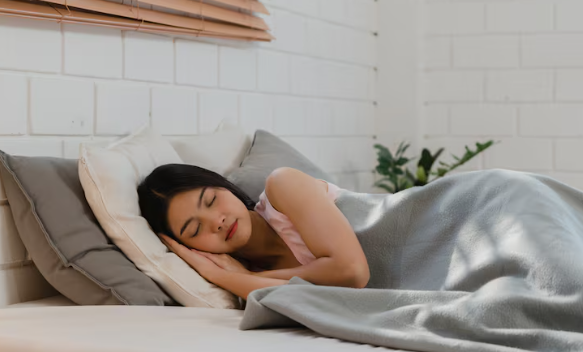 Kebiasaan Sepele yang Bisa Membantu Tidur Lebih Nyenyak di Malam Hari!