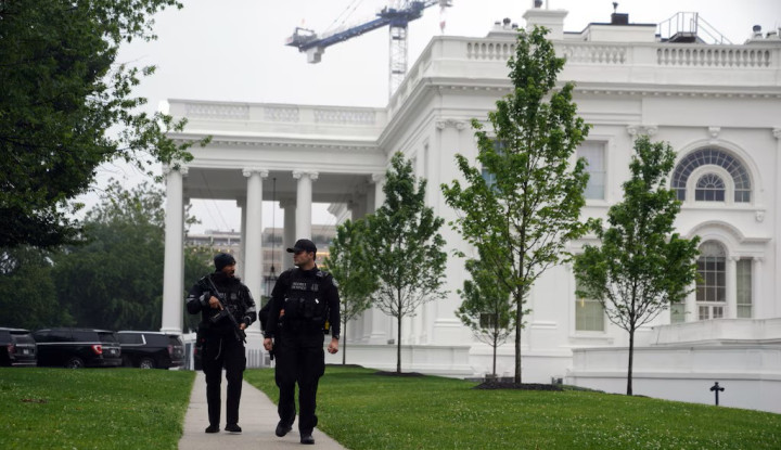 Detik-Detik Rentetan Tembakan di Dekat Gedung Putih, Suara Letusan Bikin Semua Panik