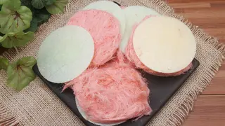 Kalau Pernah Makan 10 Jajanan Jadul Ini, Masa Kecilmu Pasti Bahagia!