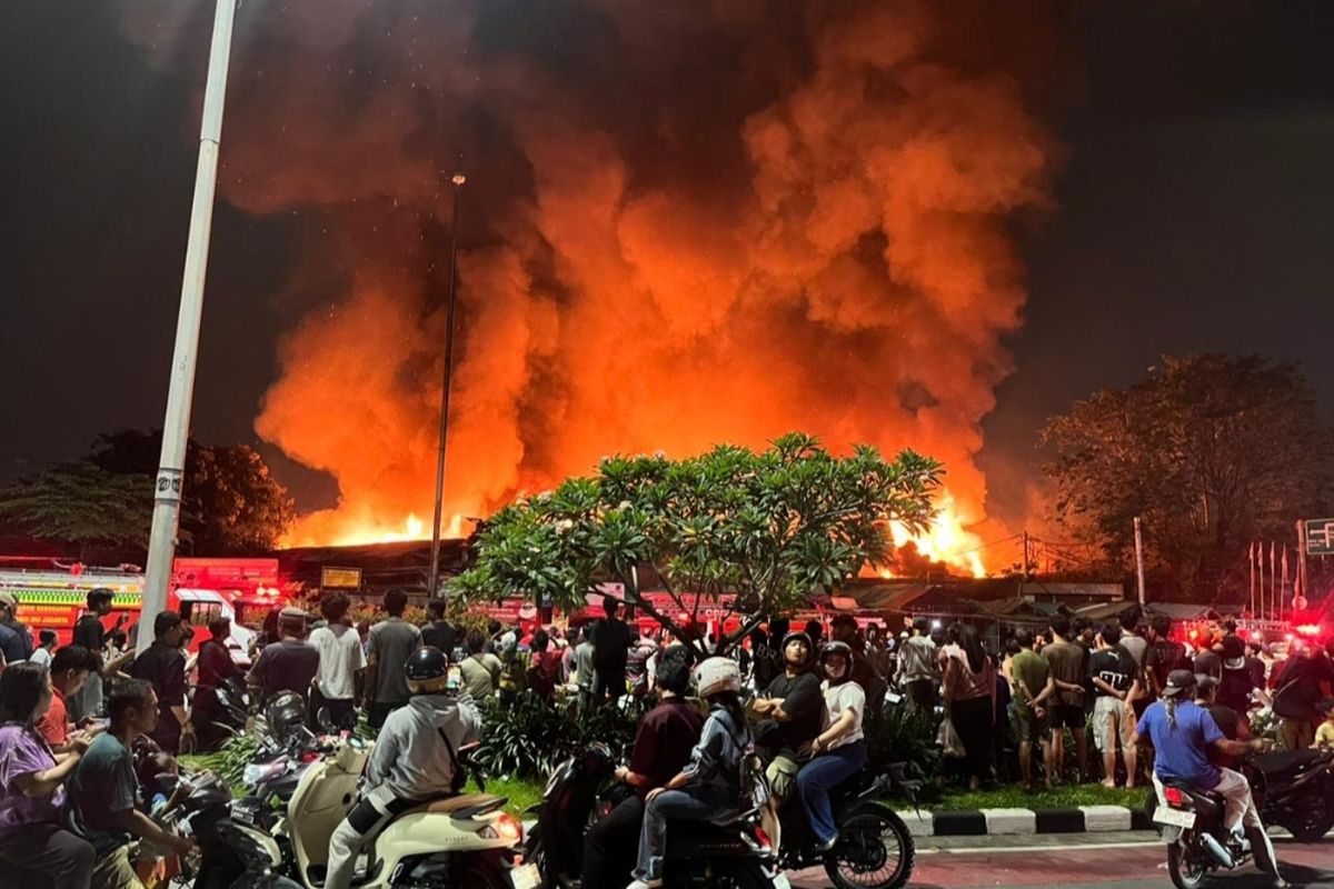 Fakta-Fakta Kebakaran Pasar Jiung Kemayoran: Ratusan Rumah Hangus hingga Warga Mengungsi