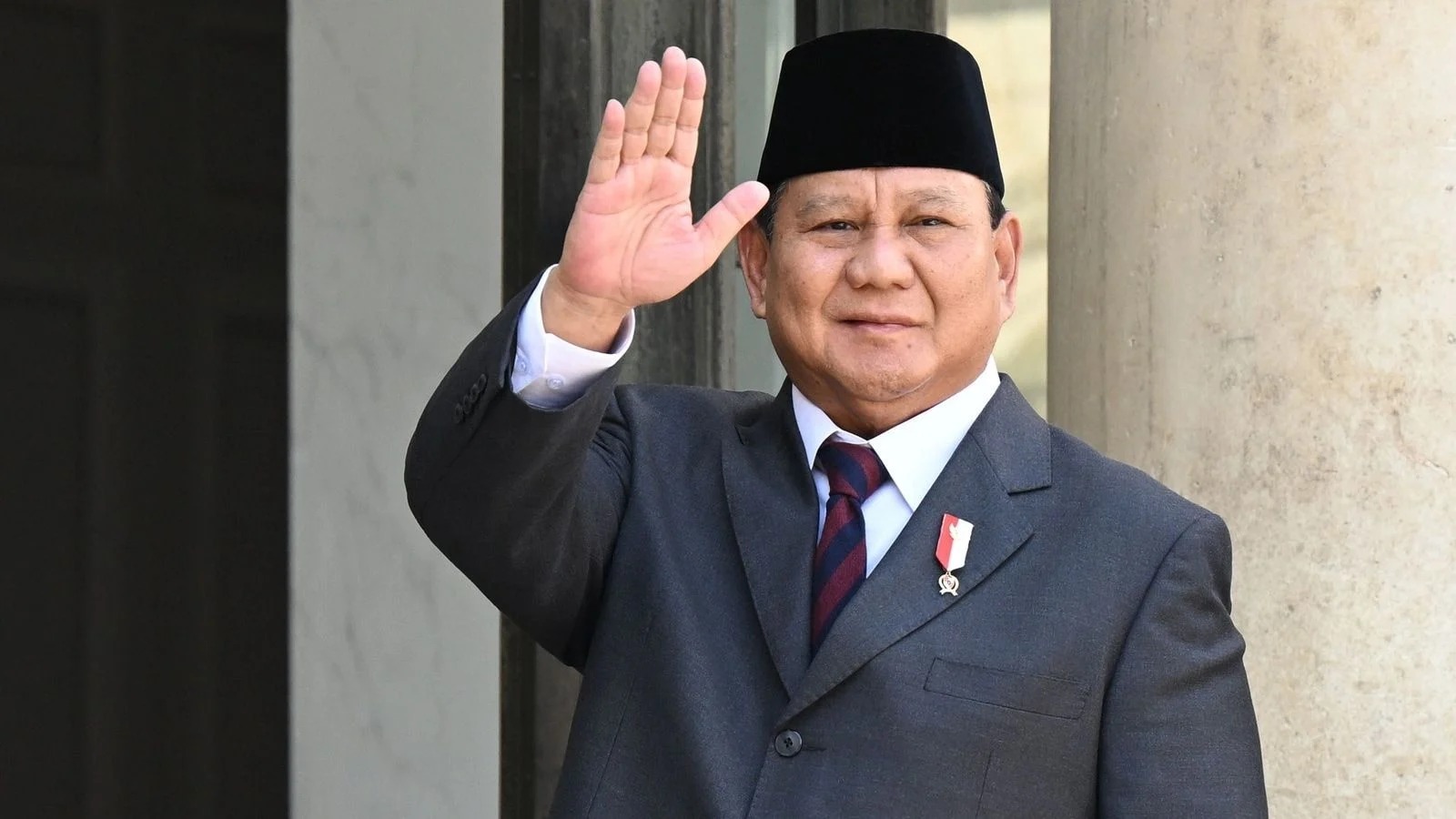 Tanggapi Kritik Dino Patti Djalal, Ini 5 Program yang Diklaim Pakai Uang Pribadi Prabowo: Termasuk Makan Bergizi Gratis?