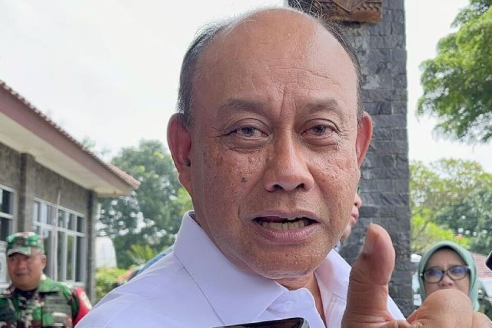 Ternyata Ini Alasan Prabowo Pecat Kepala BGN Dadan Hindayana