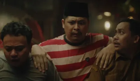 Film Foufo, Alien Jatuh di Madura Bikin Tretan Muslim Terjebak Kekacauan Tak Terduga