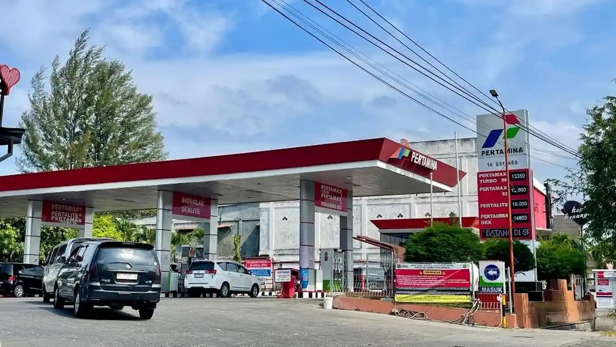 Bikin Kaget Satu Indonesia! Ternyata Ini Alasan Rahasia Pertamina Tiba-Tiba Naikkan Harga Pertamax Hari Ini