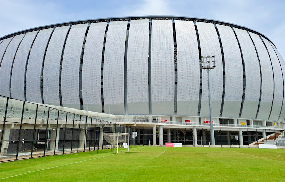 Pramono Persilakan BIGBANG Konser di JIS, Asalkan Kondisi Rumput Stadion Tetap Terjaga