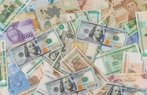 Rupiah Nyaris Tembus Rp 18.000 per Dolar AS, Ini 6 Mata Uang Terlemah di Asia Versi Forbes