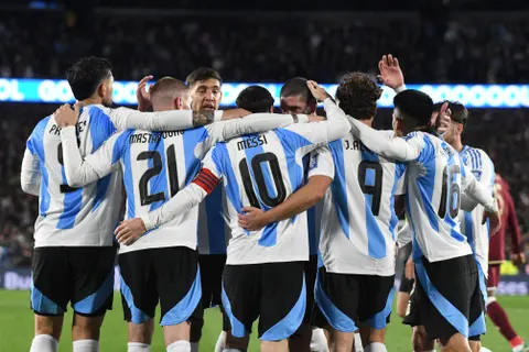 Prediksi Susunan Pemain Argentina vs Aljazair: Messi Bidik Awal Manis Bersama Sang Juara Bertahan