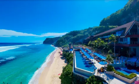 10 Rekomendasi Beach Club di Bali yang Wajib Masuk Bucket List Wisatawan, Punya Fasilitas Premium dan View Memesona