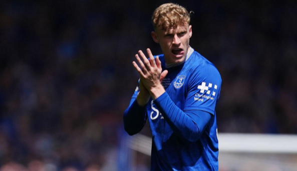 Manchester United Incar Jarrad Branthwaite Lagi, Siap Pecahkan Rp1,5 triliun?