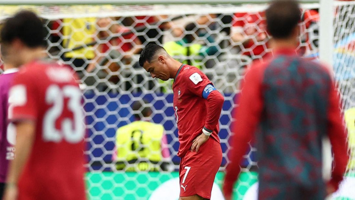 Pelatih Portugal Langsung Pasang Badan Usai Ronaldo Dihujat Sedunia