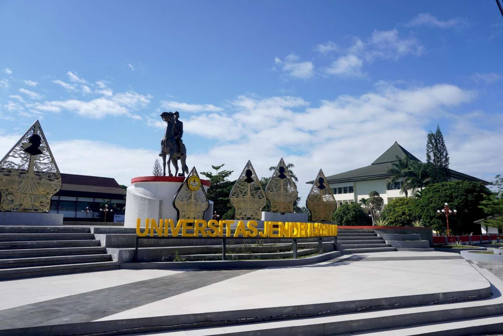 Gak Perlu Nilai UTBK, Jalur Mandiri Unsoed 2026 Sudah Dibuka! Simak Syarat Lengkap dan Biaya Daftarnya di Sini